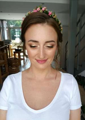 gold-glow-makeup-slubny