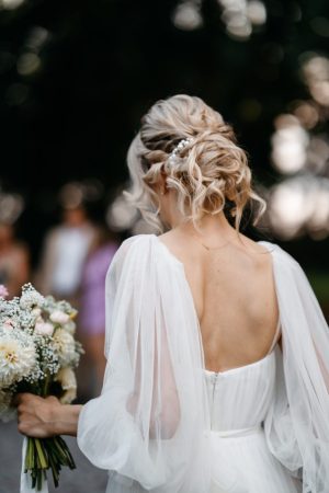 romantyczne-boho-lekkie-upiecie-na-slub-wesele